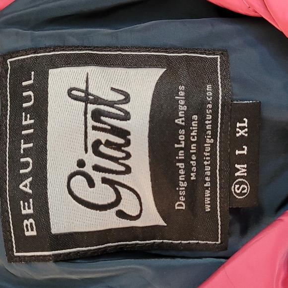 Beautiful Giant Women's Small Wind Hooded Breaker Size Small - Picture 9 of 14